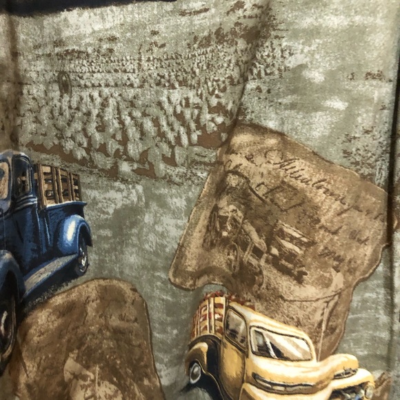 RedHead Long Sleeve Button up Shirt Men’s Large Vintage Trucks - Picture 11 of 16